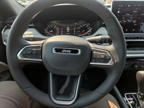 Used 2024 Jeep Compass Limited AWD/4WD image 15