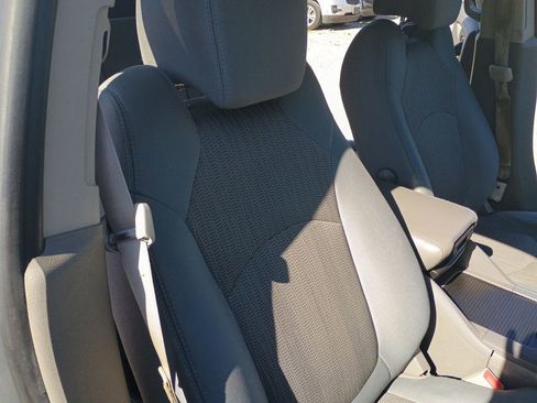 Used 2017 Chevrolet Traverse LS FWD image 29
