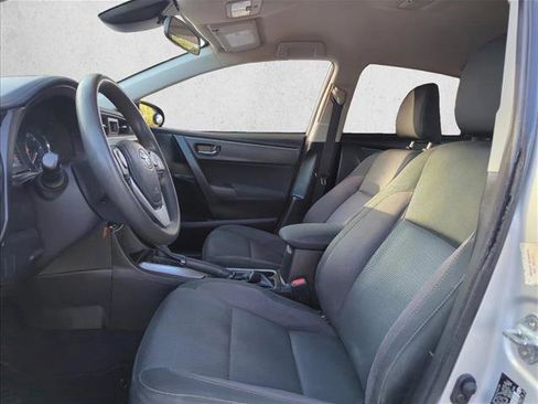 Used 2018 Toyota Corolla LE image 16