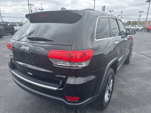 Used 2017 Jeep Grand Cherokee Limited AWD/4WD image 16