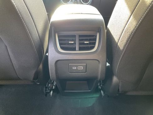 Used 2025 Chevrolet Blazer LT image 26