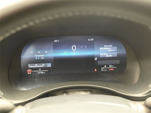 Used 2023 Toyota Highlander Limited image 14