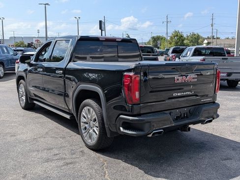 Used 2022 GMC Sierra 1500 Denali w/ Denali Premium Package AWD/4WD image 8