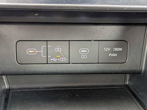 Used 2025 Hyundai Sonata SEL FWD image 23