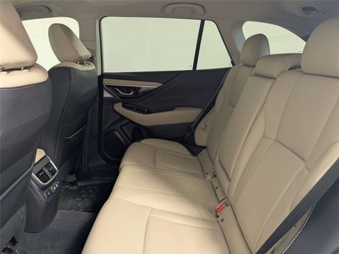 Used 2022 Subaru Outback Limited AWD/4WD image 37