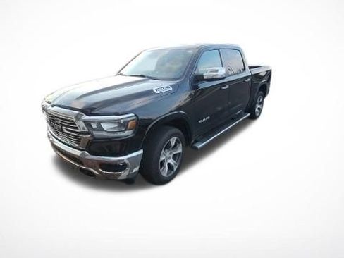 Used 2022 RAM 1500 Laramie AWD/4WD image 5