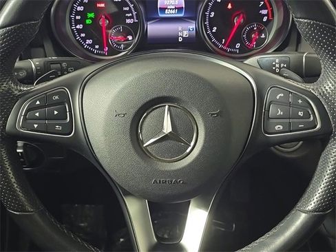 Certified 2020 Mercedes-Benz GLA 250 4MATIC image 25