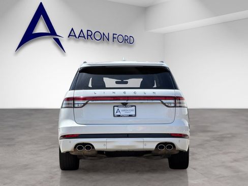 Used 2023 Lincoln Aviator Reserve w/ Equipment Group 201A AWD/4WD image 5