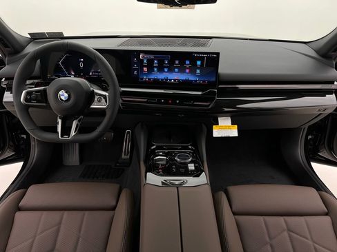 New 2026 BMW 530i xDrive w/ M Sport Package image 13