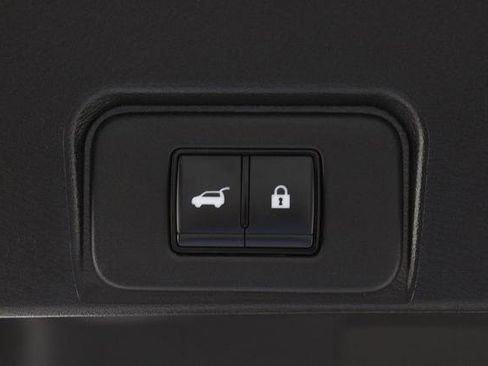 Certified 2025 Nissan Rogue SV image 19