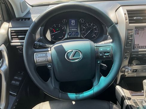 Used 2016 Lexus GX 460 w/ Navigation Package AWD/4WD image 13