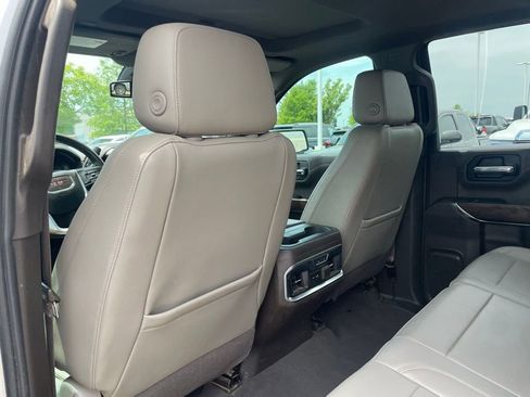 Used 2021 GMC Sierra 1500 SLT w/ SLT Premium Plus Package AWD/4WD image 22