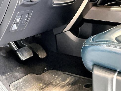 Used 2018 Ford F150 Limited image 22