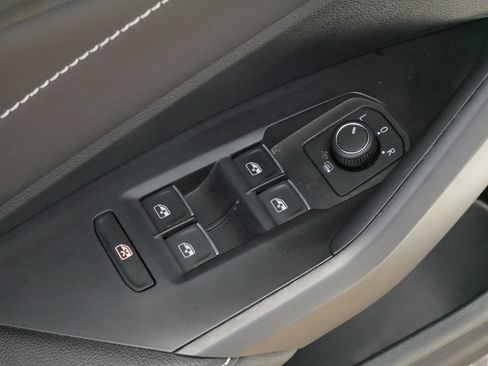 Certified 2024 Volkswagen Jetta SEL FWD image 19