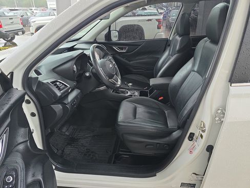 Used 2019 Subaru Forester Limited w/ Popular Package #3 AWD/4WD image 16