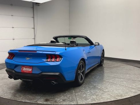 Used 2024 Ford Mustang Premium image 39