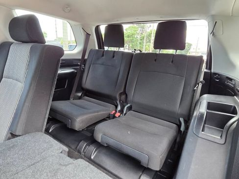 Used 2016 Toyota 4Runner SR5 AWD/4WD image 14