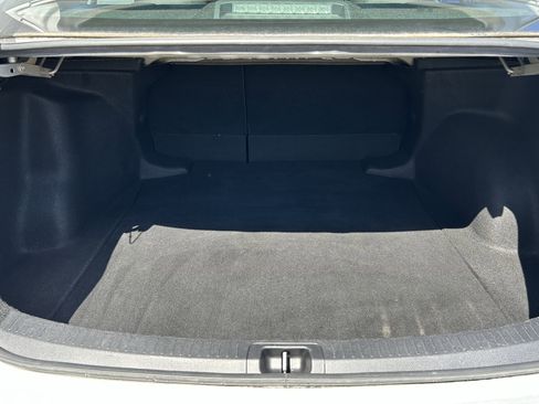 Used 2023 Toyota Corolla LE FWD image 19