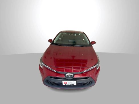 Certified 2024 Toyota Corolla LE w/ LE Convenience Package FWD image 3