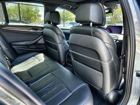 Used 2022 BMW 530i 530i w/ Premium Package image 18