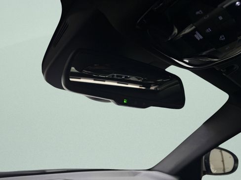 Used 2022 Alfa Romeo Giulia Ti image 18