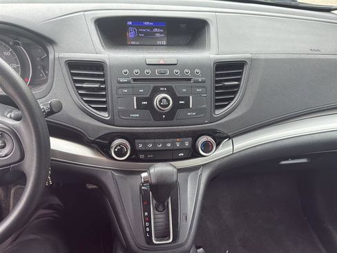 Used 2016 Honda CR-V SE image 2