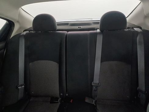 Used 2014 Nissan Versa SV FWD image 27