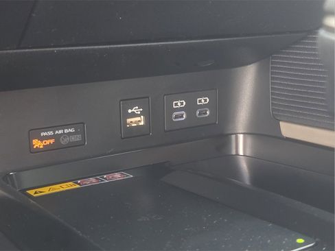 New 2026 Toyota Camry Hybrid image 21