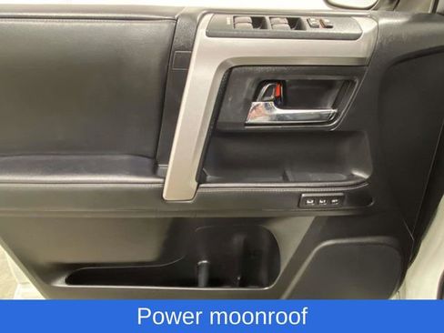 Used 2020 Toyota 4Runner Limited image 15
