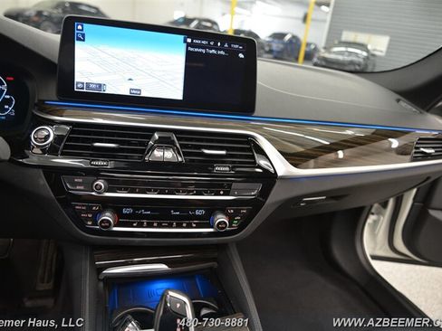 Used 2023 BMW 530e w/ M Sport Package RWD image 34