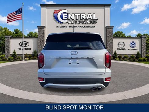Used 2022 Hyundai Palisade SEL w/ Convenience Package AWD/4WD image 7