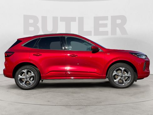 Used 2024 Ford Escape ST-Line Select w/ Tech Pack #1 image 6