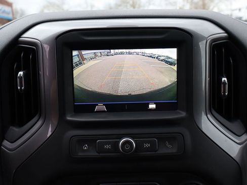 Used 2020 Chevrolet Silverado 1500 Custom Trail Boss w/ Custom Convenience Package image 19