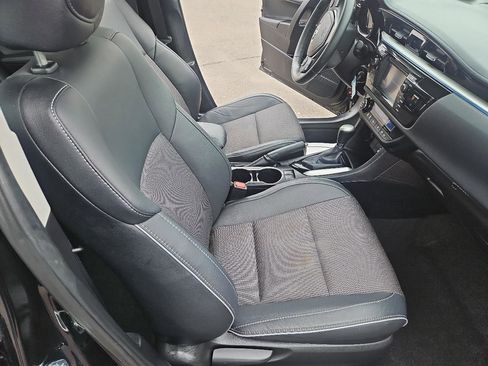 Used 2015 Toyota Corolla S image 16