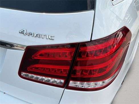 Used 2016 Mercedes-Benz E 350 4MATIC Wagon image 37