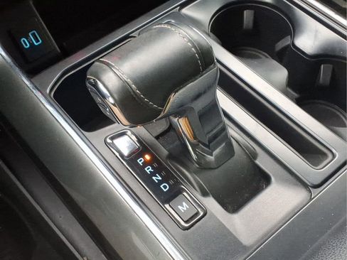 Used 2022 Ford F150 XLT w/ Equipment Group 302A High image 11