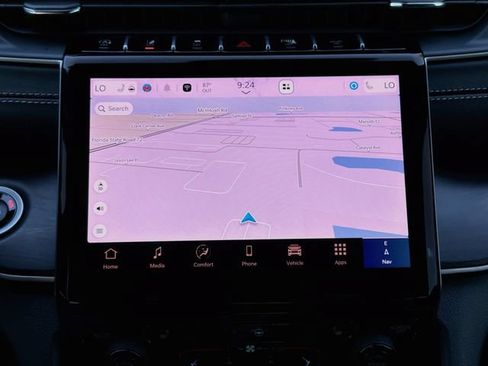 Used 2025 Jeep Grand Cherokee Limited RWD image 31
