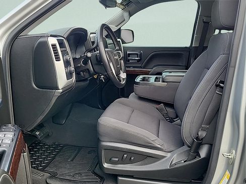 Used 2018 GMC Sierra 1500 SLE w/ SLE Value Package AWD/4WD image 13