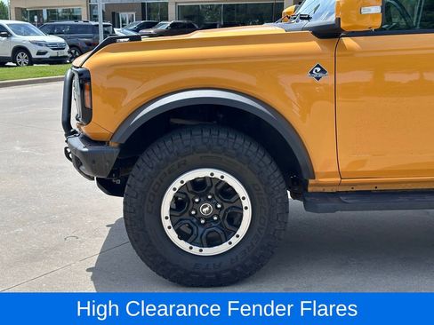 Used 2021 Ford Bronco Outer Banks w/ Sasquatch Package AWD/4WD image 6