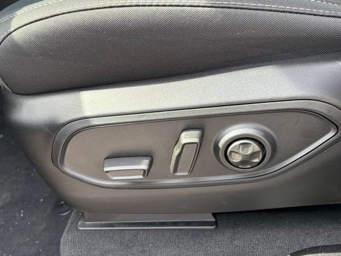 New 2026 Jeep Grand Cherokee Laredo X AWD/4WD image 16