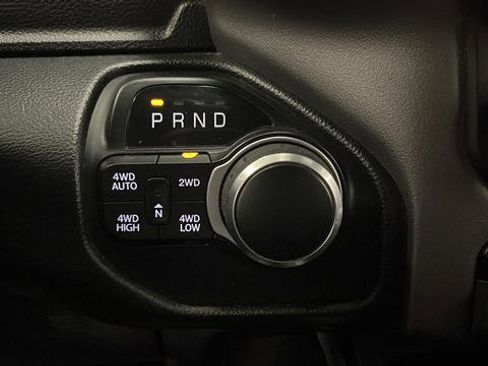 Used 2022 RAM 1500 Big Horn AWD/4WD image 18