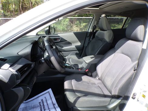 Used 2024 Subaru Crosstrek 2.0i Premium AWD/4WD image 11