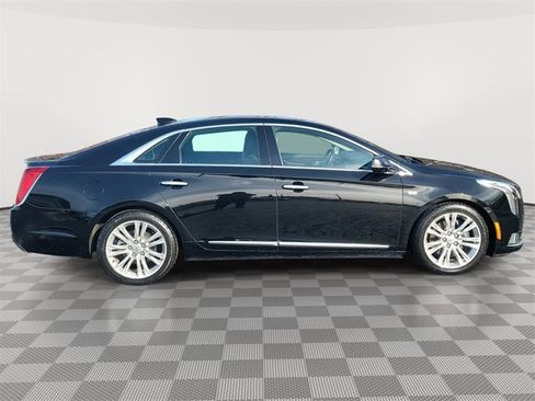 Used 2018 Cadillac XTS Luxury w/ Driver Awareness Package image 7