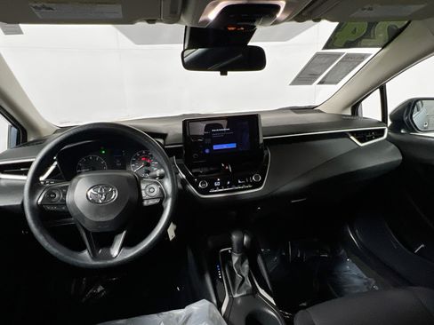 Used 2024 Toyota Corolla LE FWD image 30