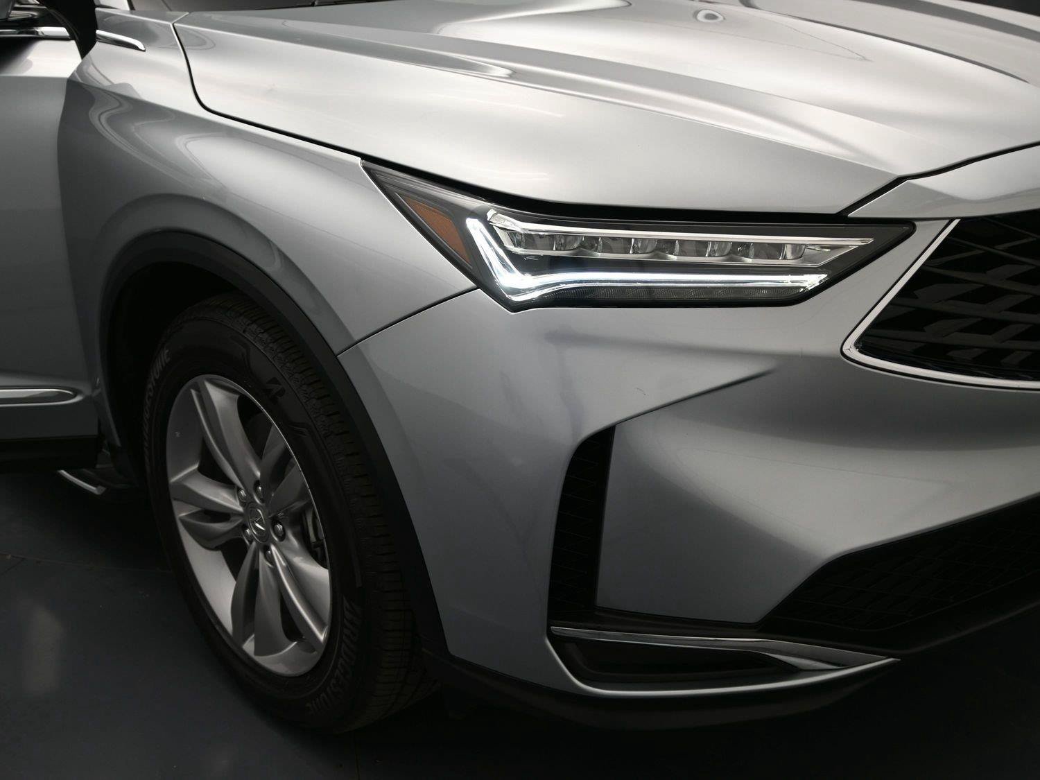 Certified 2025 Acura MDX SH-AWD image 17