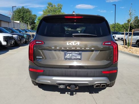 Used 2022 Kia Telluride S AWD/4WD image 18