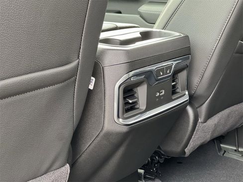 New 2026 GMC Sierra 3500 Denali image 27