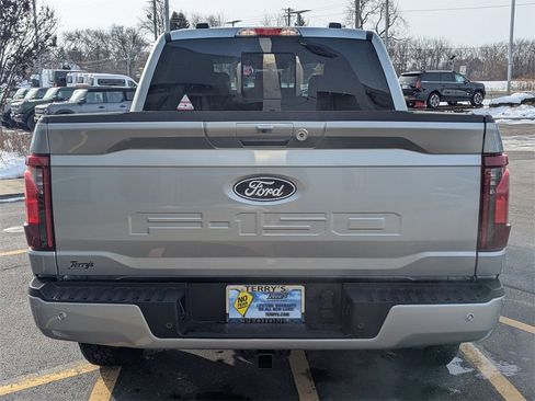 New 2025 Ford F150 XLT w/ Equipment Group 302A MID image 4