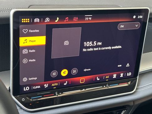 New 2026 Volkswagen Tiguan SE FWD image 16