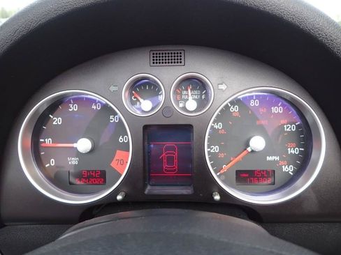 Used 2002 Audi TT 1.8T FWD image 18